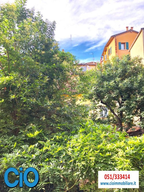 appartamento in vendita a Bologna in zona Santo Stefano