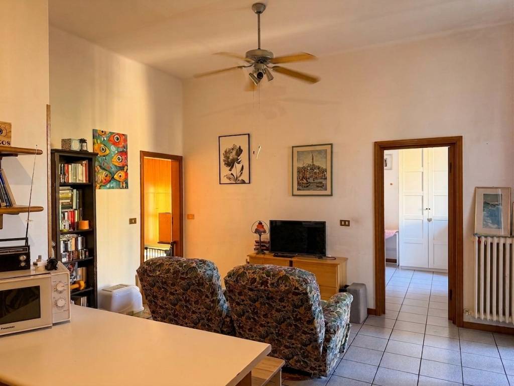 appartamento in vendita a Bologna in zona Saffi