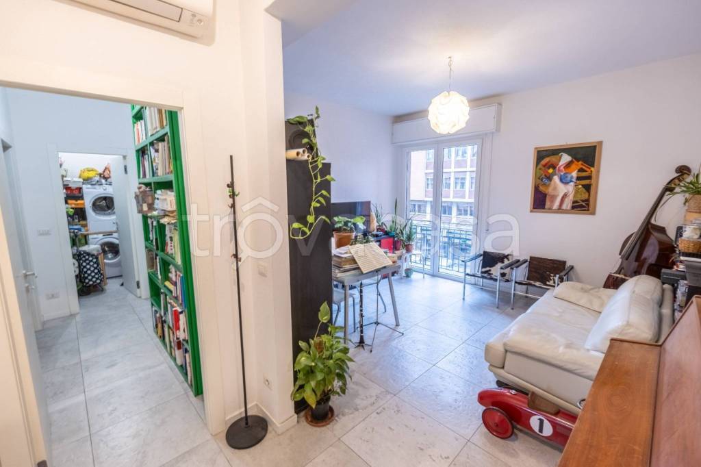 appartamento in vendita a Bologna in zona Mazzini
