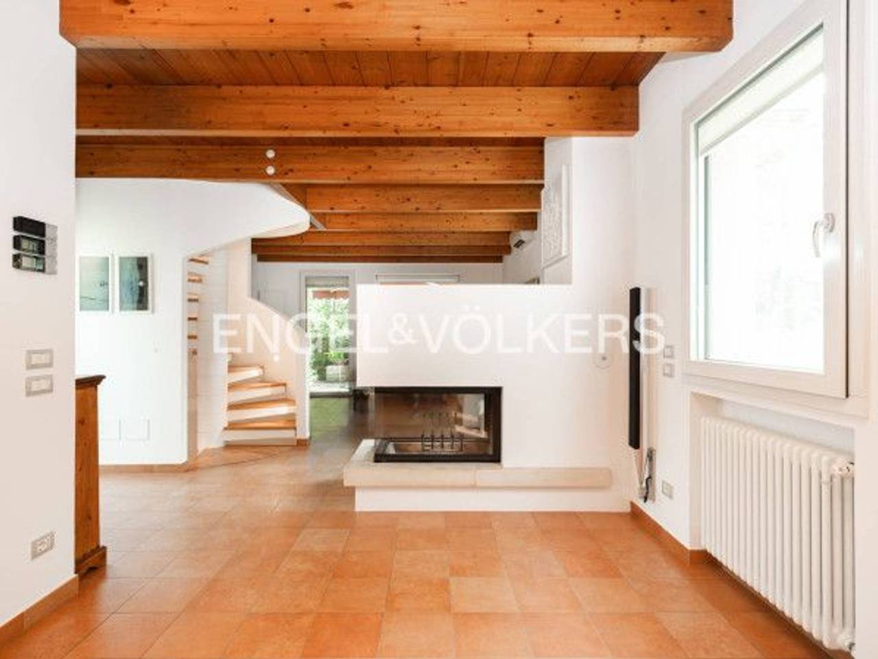 casa indipendente in vendita a Bologna in zona Centro Storico