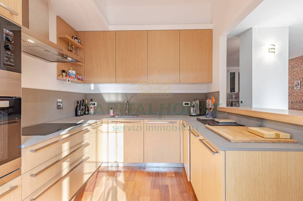 casa indipendente in vendita a Bologna in zona Saragozza