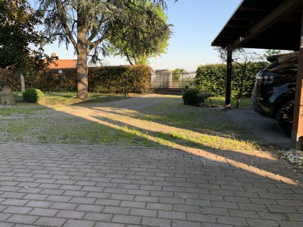 casa indipendente in vendita a Bologna in zona Dozza