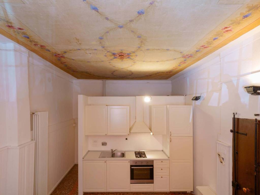 appartamento in vendita a Bologna in zona Centro Storico