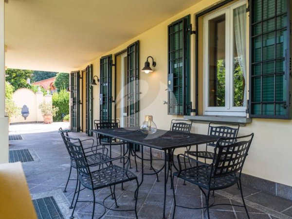 casa indipendente in vendita a Bologna in zona Madonna di San Luca