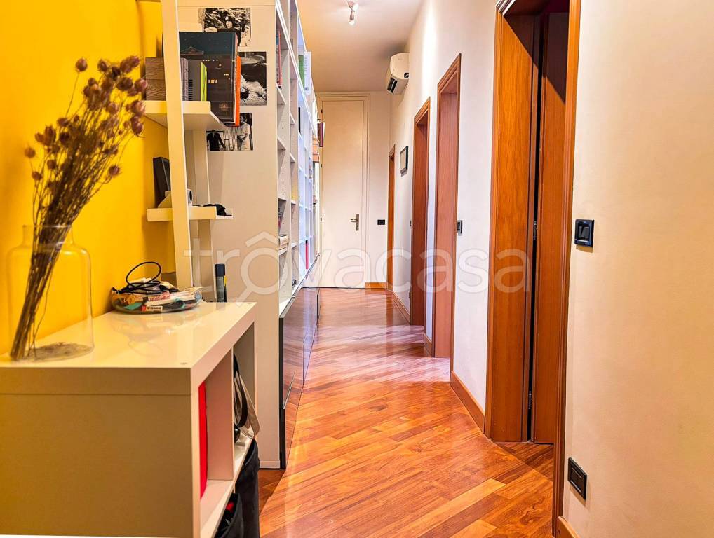 appartamento in vendita a Bologna in zona San Donato