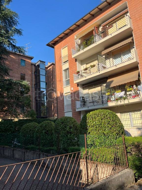 appartamento in vendita a Bologna in zona Murri