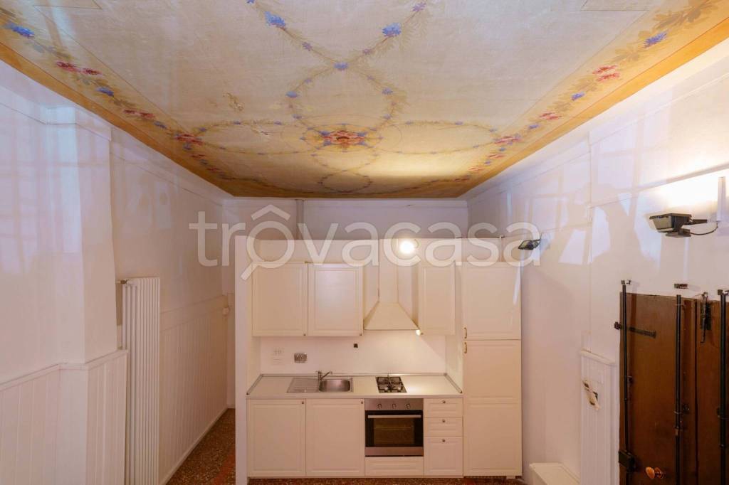 appartamento in vendita a Bologna in zona Santo Stefano