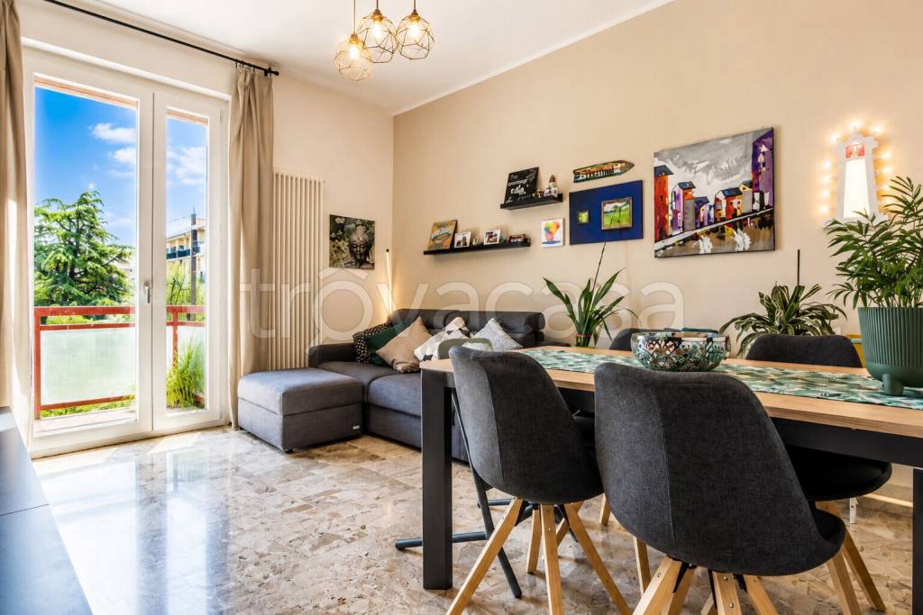appartamento in vendita a Bologna in zona Savena