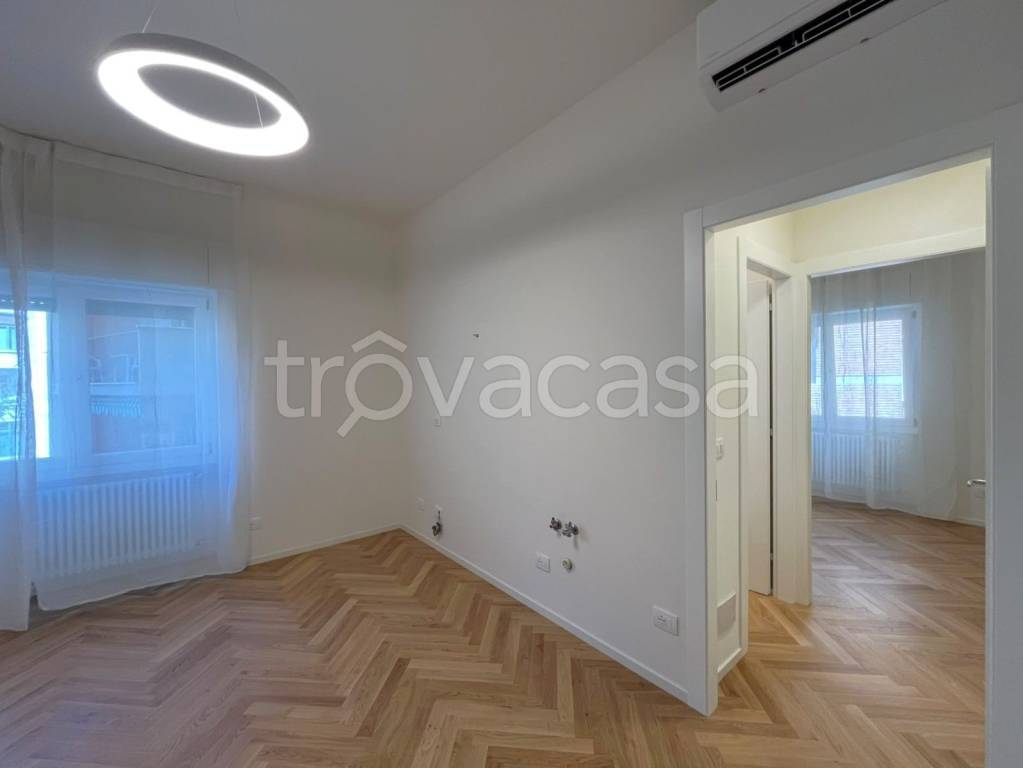 appartamento in vendita a Bologna in zona Santo Stefano