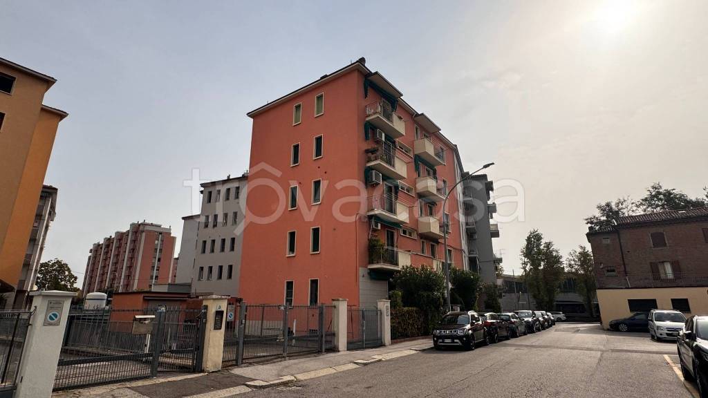 appartamento in vendita a Bologna in zona Barca