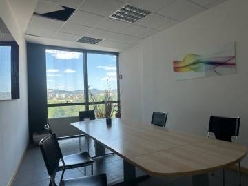 ufficio in vendita a Bologna in zona San Vitale