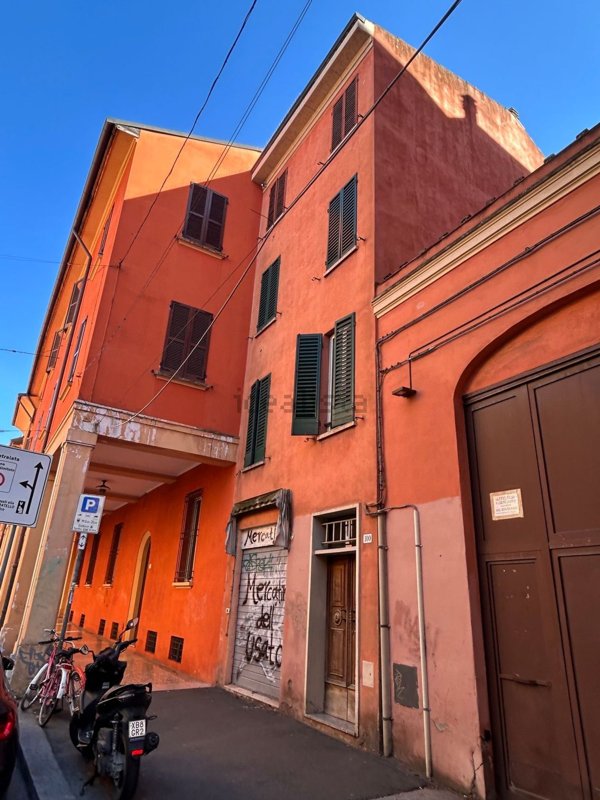 appartamento in vendita a Bologna in zona Centro Storico