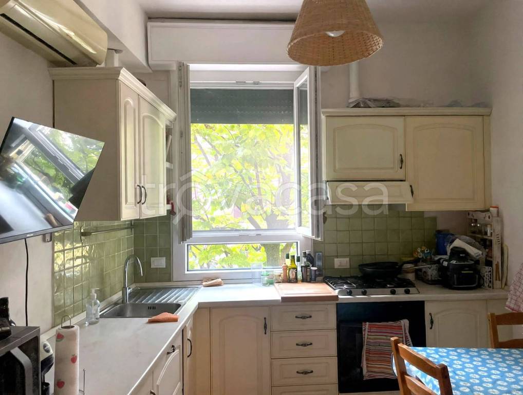 appartamento in vendita a Bologna in zona Saffi
