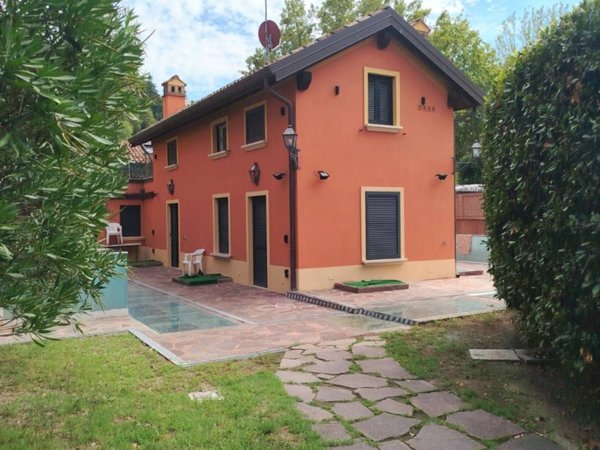 casa indipendente in vendita a Bologna in zona Saragozza