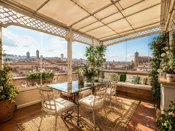 appartamento in vendita a Bologna in zona Centro Storico