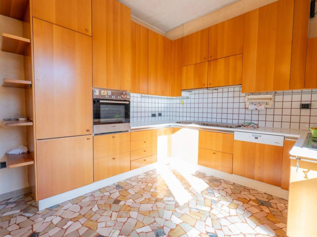 appartamento in vendita a Bologna in zona Savena