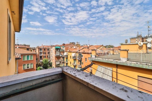 appartamento in vendita a Bologna in zona Saffi