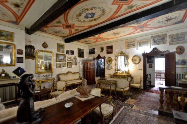 appartamento in vendita a Bologna in zona Santo Stefano