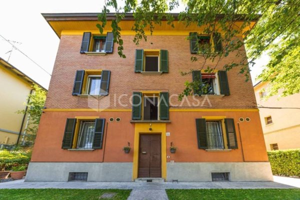 appartamento in vendita a Bologna in zona Reno