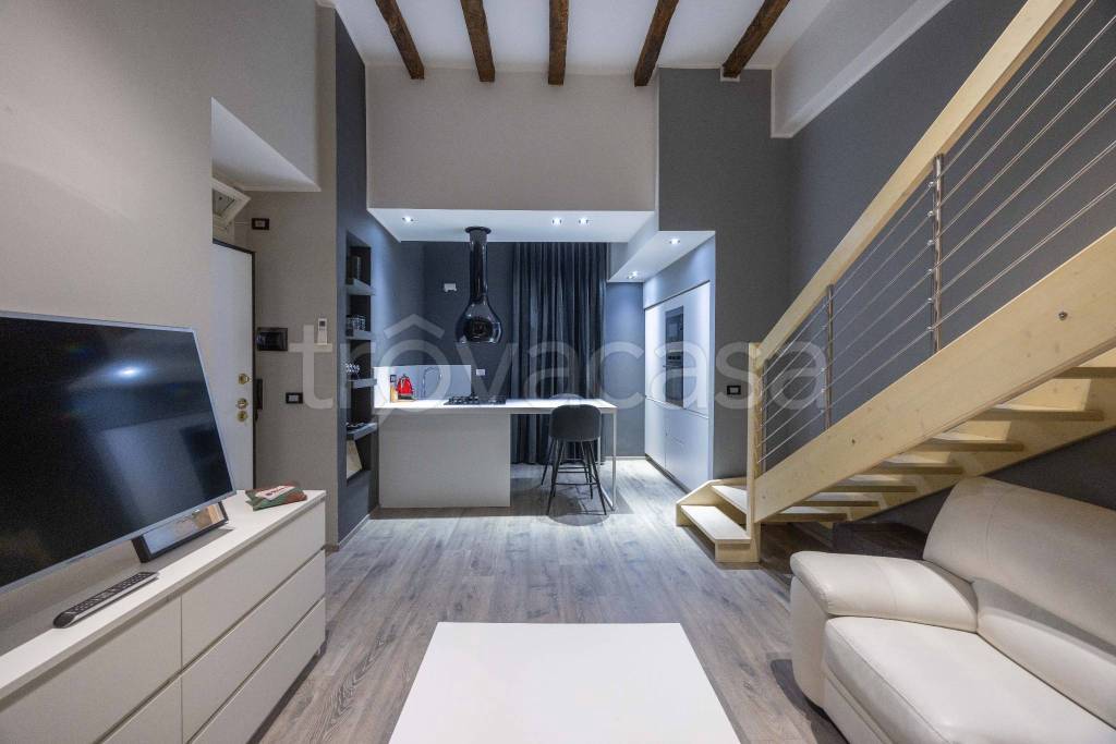 appartamento in vendita a Bologna in zona San Vitale