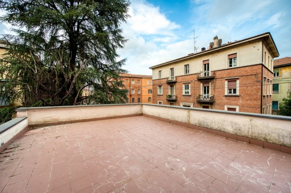 appartamento in vendita a Bologna in zona Santo Stefano