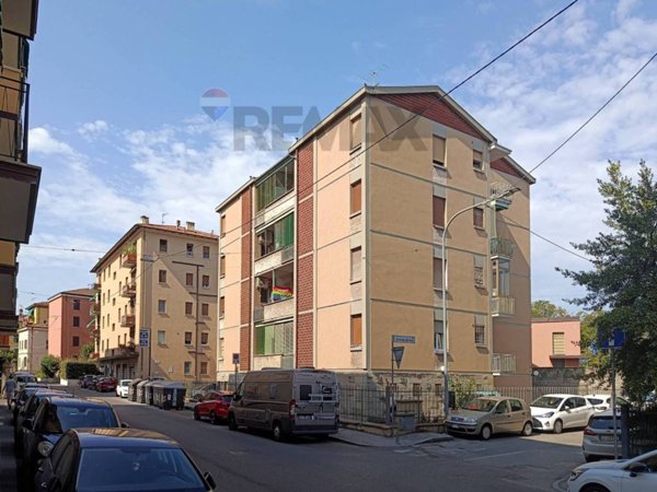 appartamento in vendita a Bologna in zona Savena