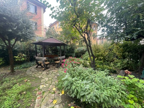 appartamento in vendita a Bologna in zona Saffi