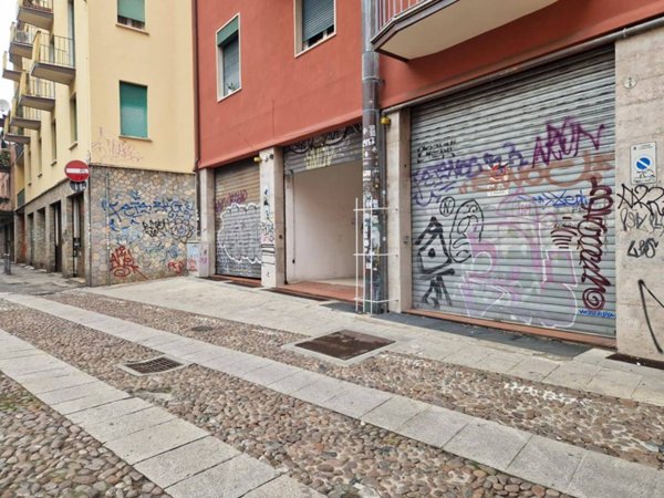 box auto in vendita a Bologna