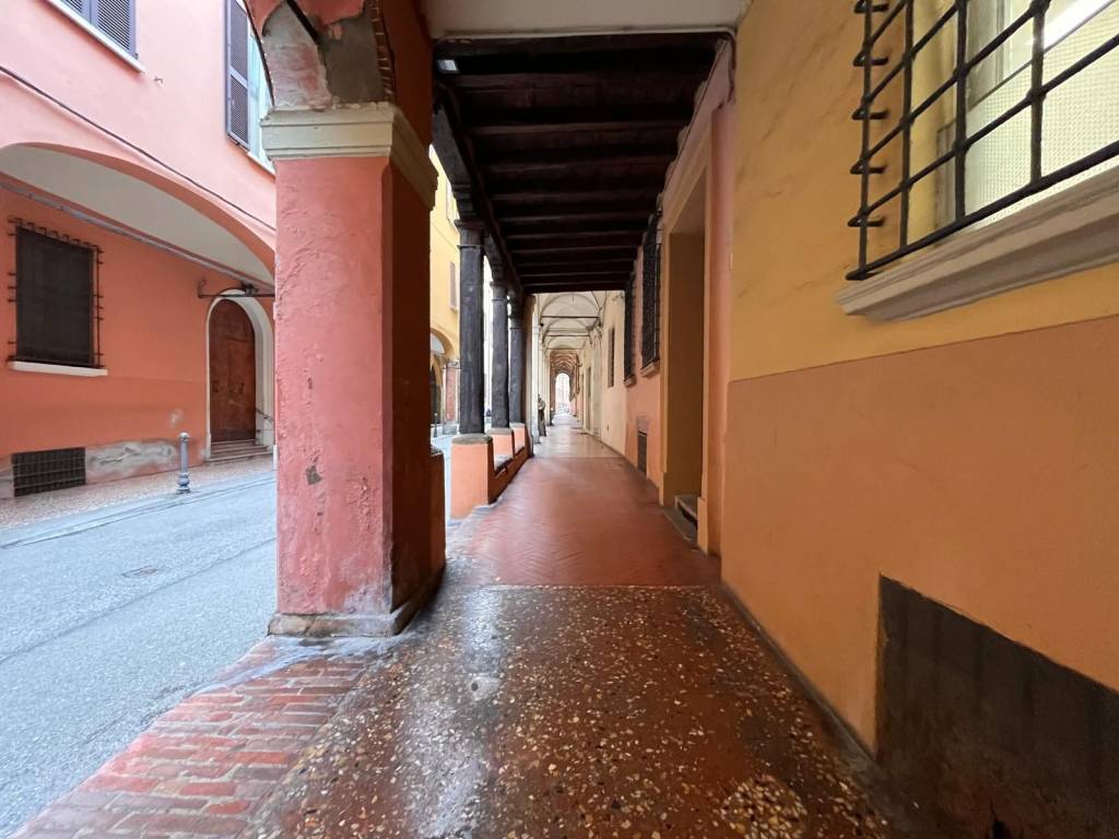 appartamento in vendita a Bologna in zona Centro Storico
