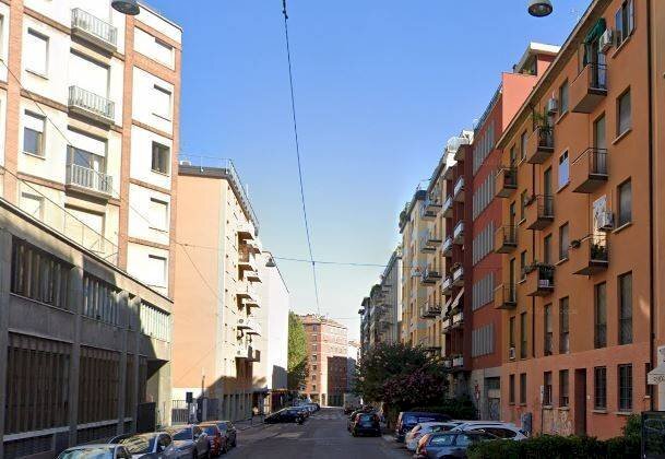 box auto in vendita a Bologna in zona Centro Storico