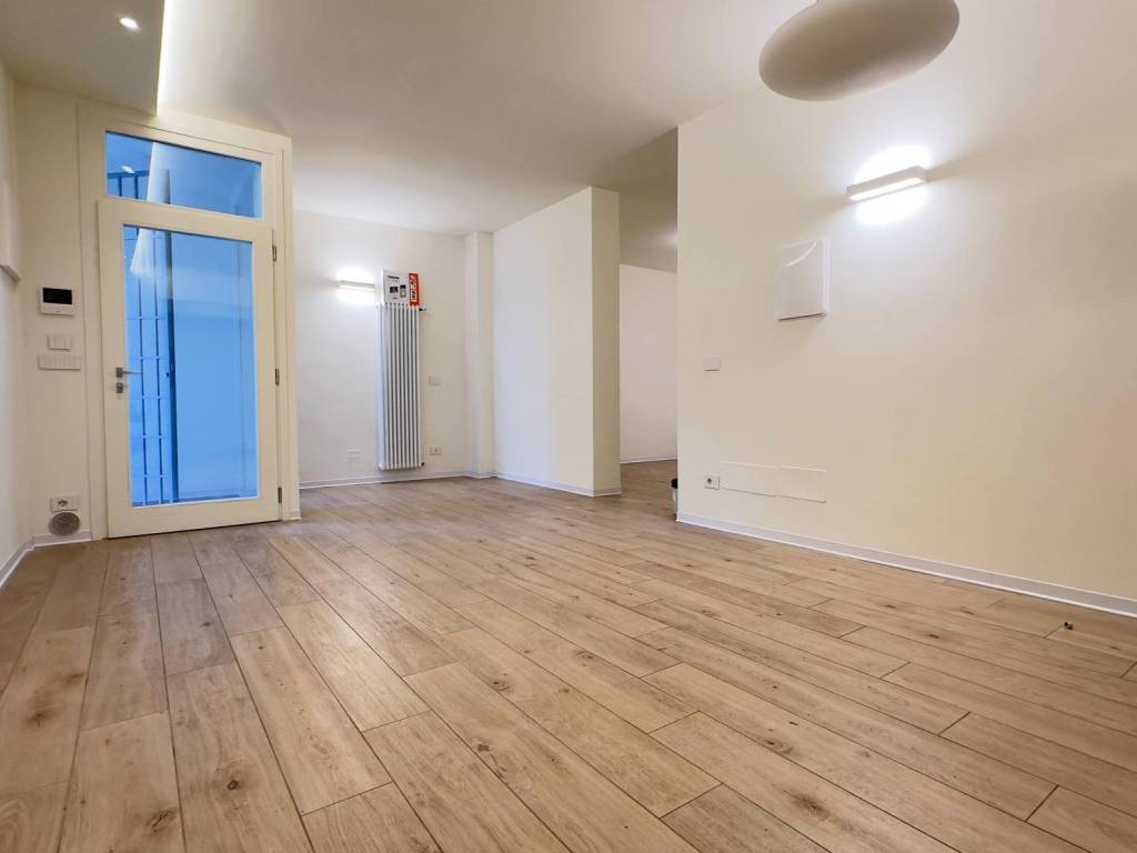 appartamento in vendita a Bologna in zona Santo Stefano
