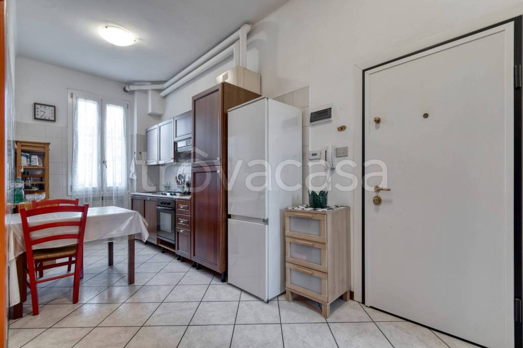 appartamento in vendita a Bologna in zona Bolognina