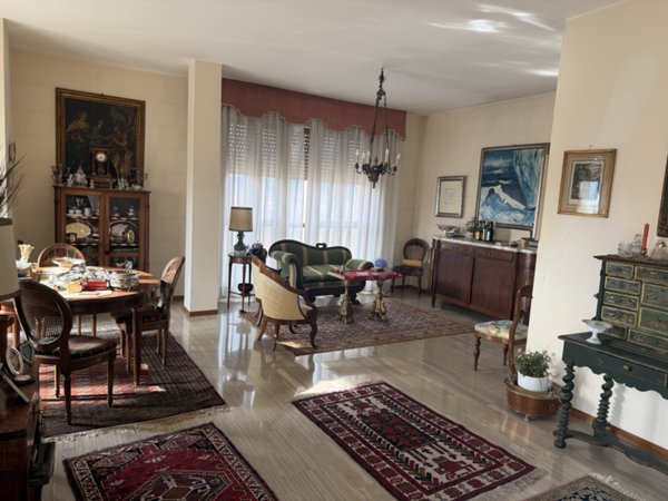 appartamento in vendita a Bologna in zona Saffi