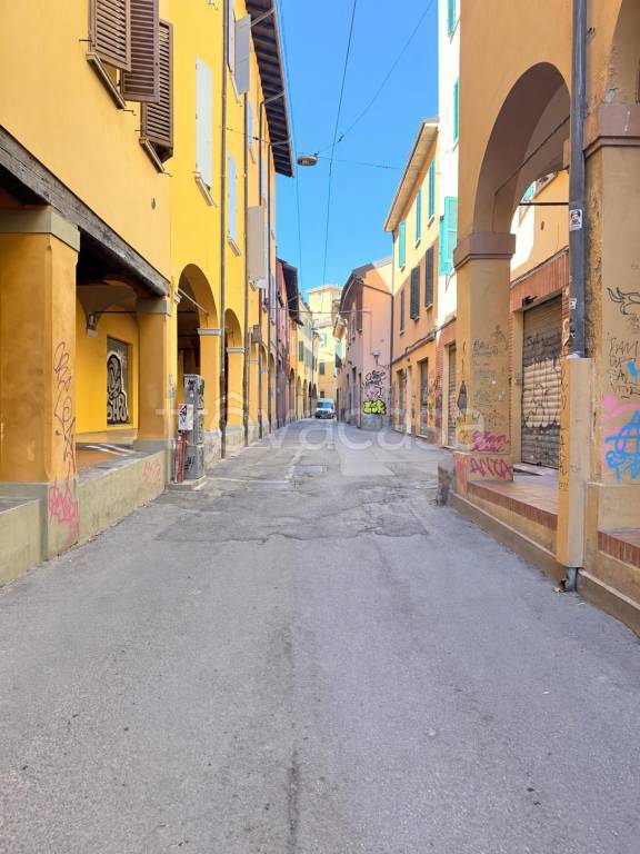 appartamento in vendita a Bologna in zona Irnerio
