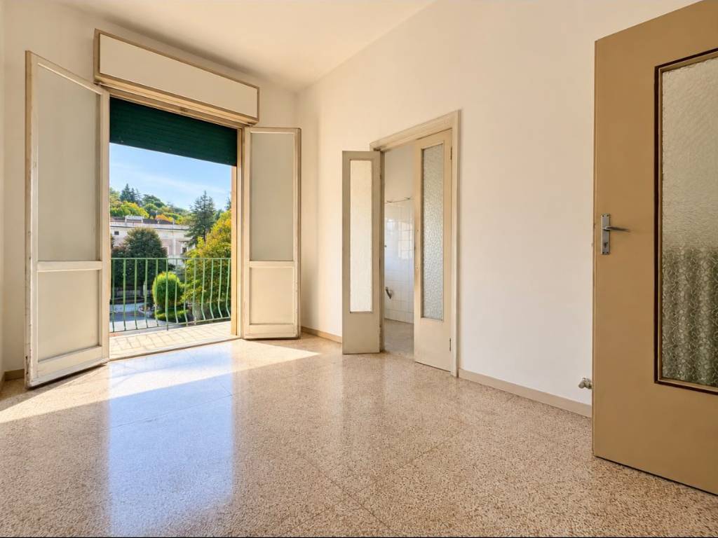 appartamento in vendita a Bologna in zona Saragozza