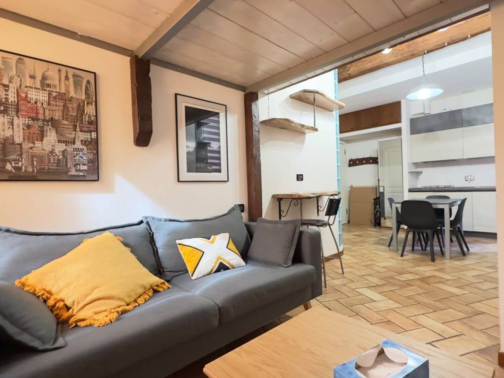 appartamento in vendita a Bologna in zona Saragozza