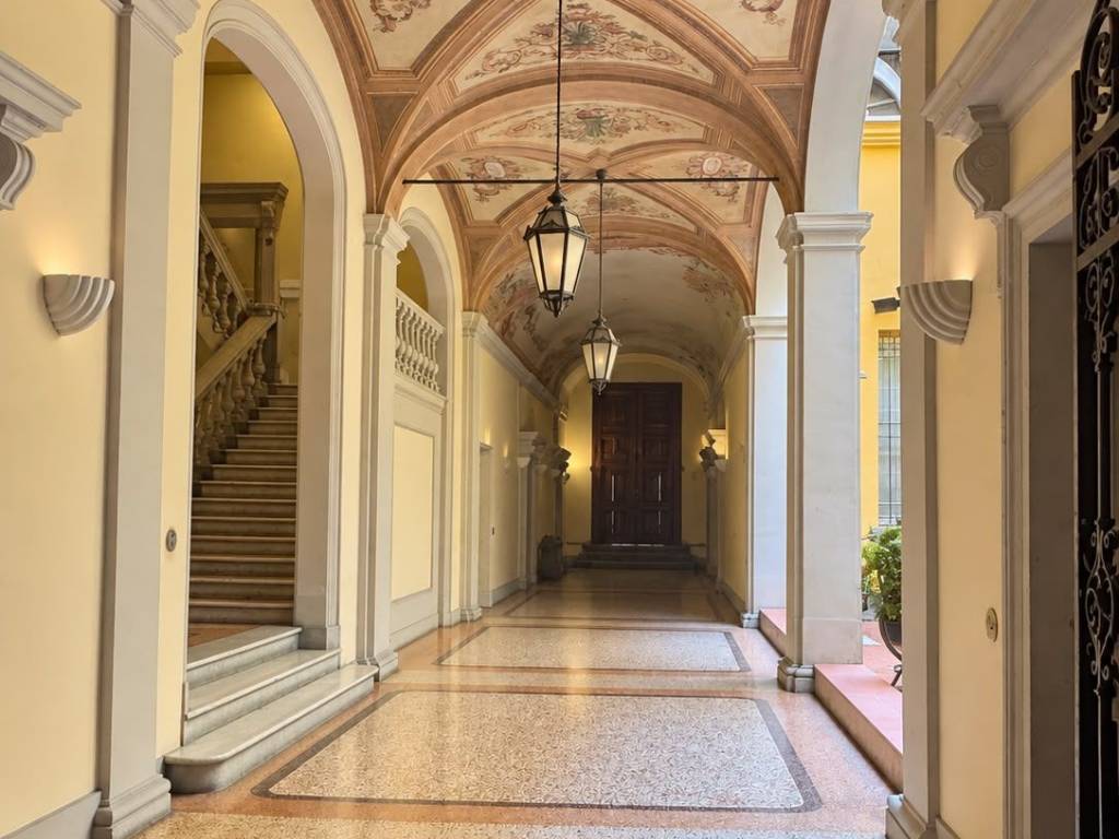 appartamento in vendita a Bologna in zona Centro Storico