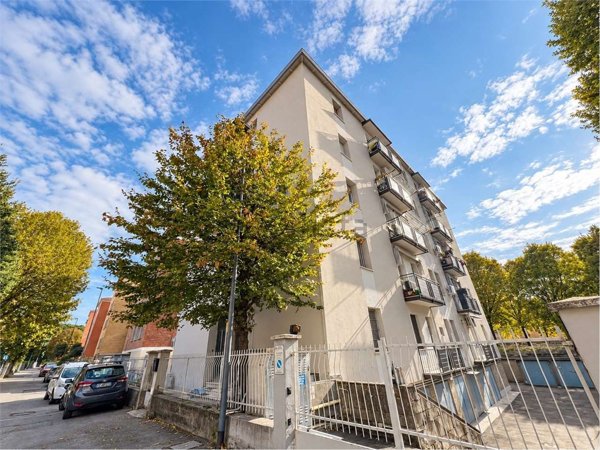 appartamento in vendita a Bologna in zona Lame