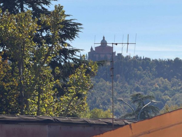 appartamento in vendita a Bologna in zona Santa Viola