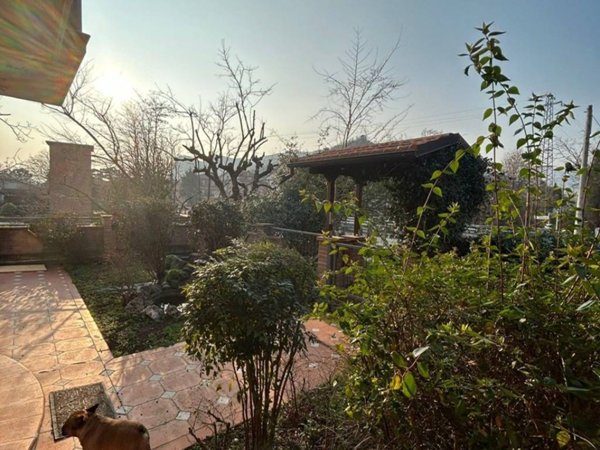 casa indipendente in vendita a Borgo Tossignano in zona Tossignano