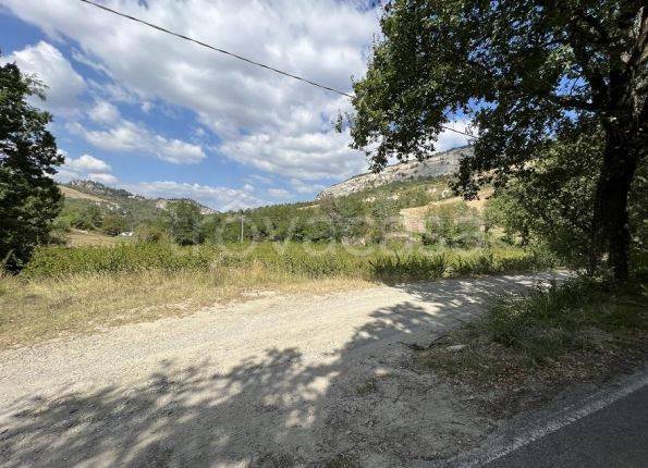 ufficio in vendita a Borgo Tossignano in zona Tossignano