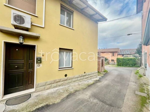 casa indipendente in vendita a Borgo Tossignano in zona Codrignano