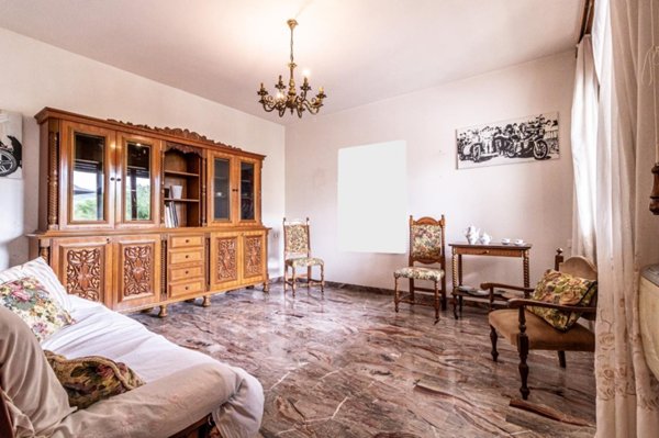 casa indipendente in vendita a Borgo Tossignano in zona Tossignano