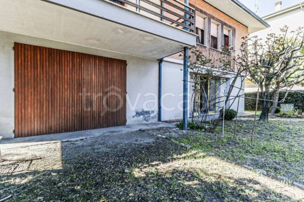casa indipendente in vendita a Borgo Tossignano in zona Tossignano