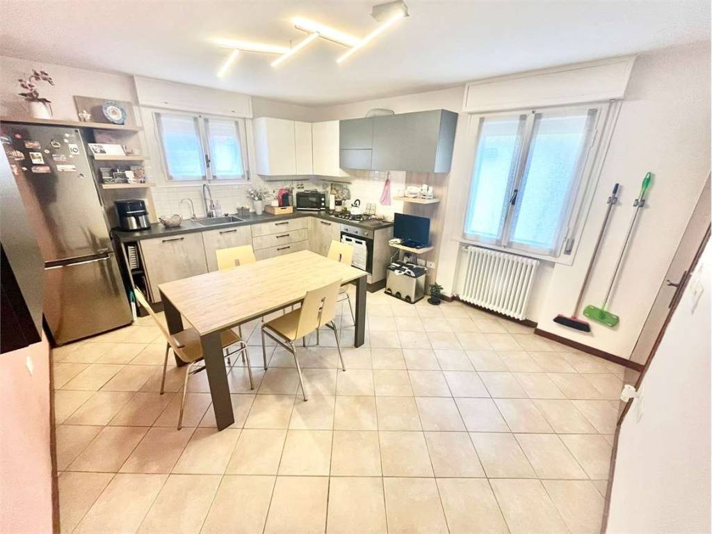 casa indipendente in vendita a Borgo Tossignano in zona Tossignano