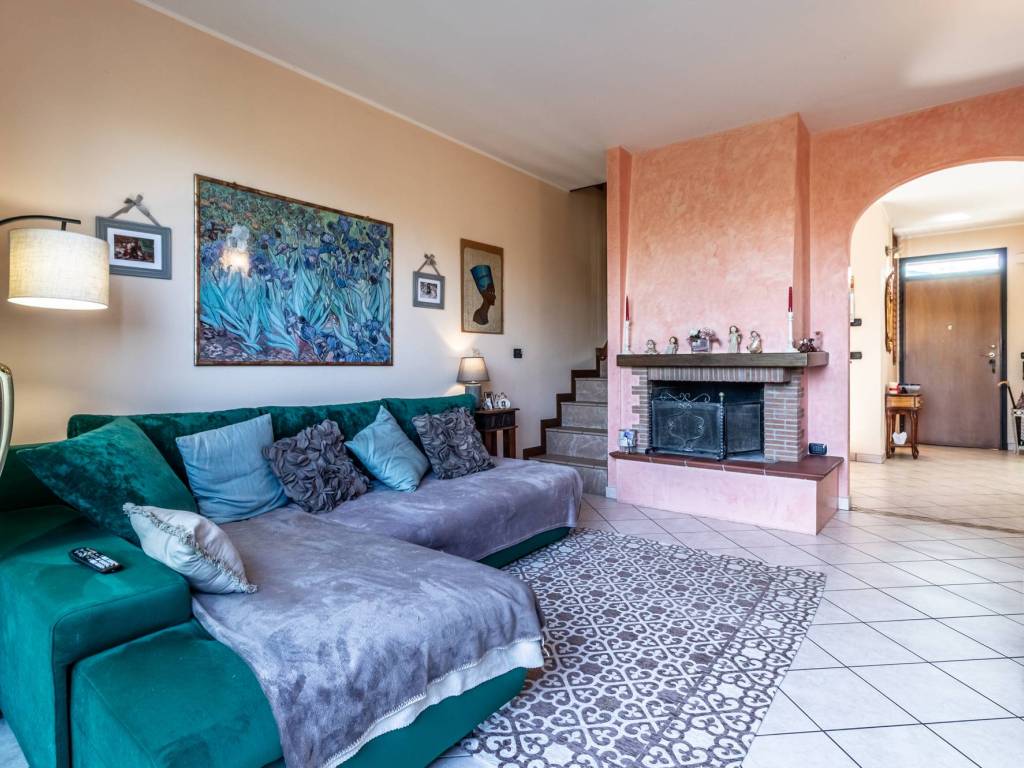 appartamento in vendita a Borgo Tossignano in zona Tossignano