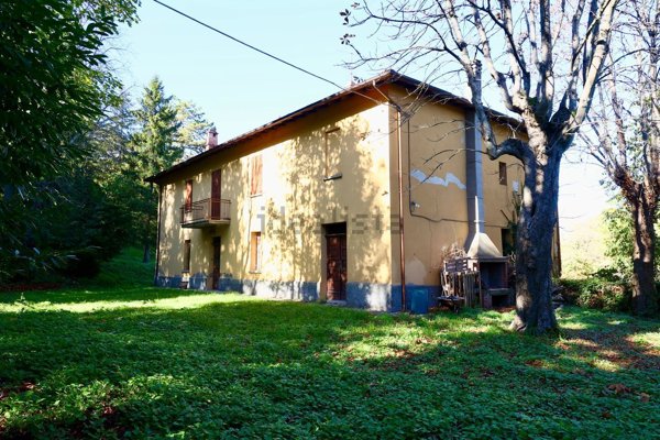 casa indipendente in vendita a Borgo Tossignano in zona Tossignano