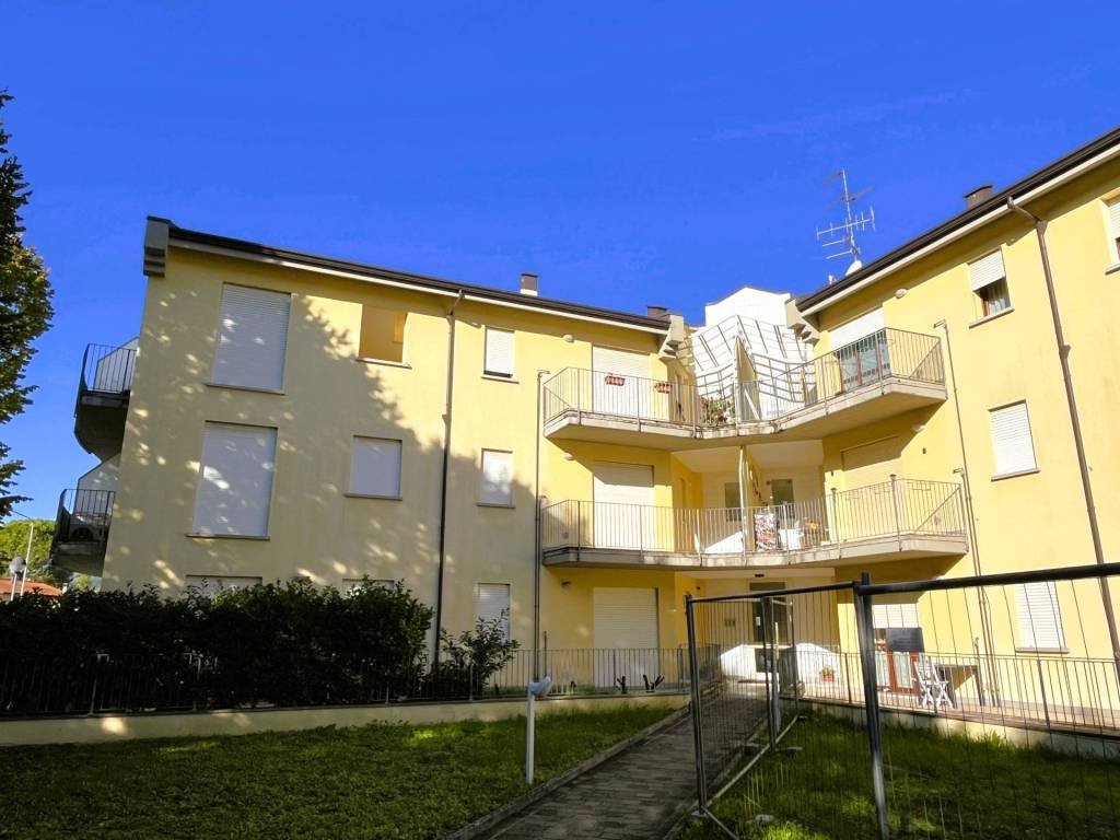appartamento in vendita a Borgo Tossignano in zona Tossignano