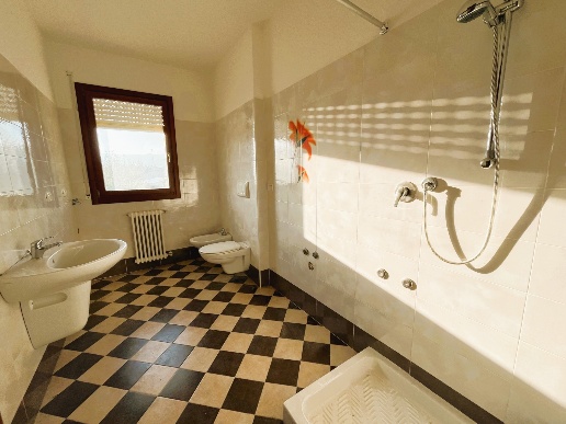 appartamento in vendita a Borgo Tossignano in zona Tossignano