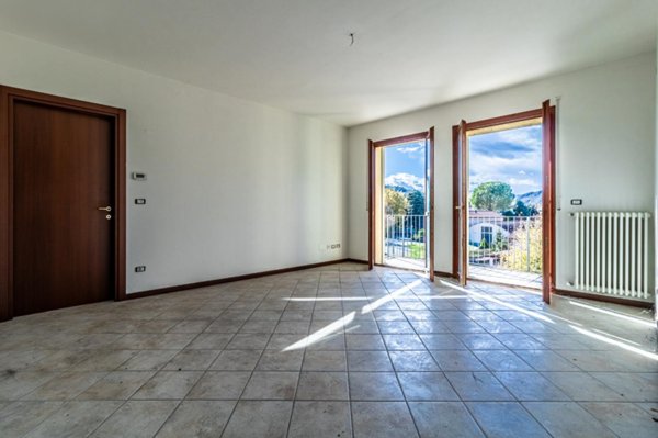 appartamento in vendita a Borgo Tossignano in zona Tossignano